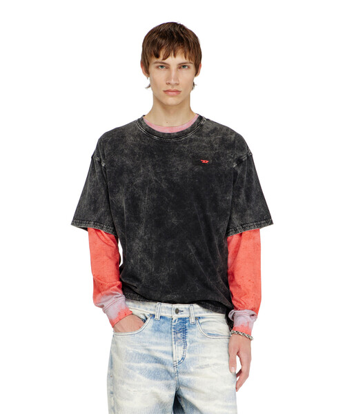 DIESEL（ディーゼル）の「メンズ Tシャツ T-BOXT-AA14（Tシャツ/カットソー・メンズ・ブラック系その他/ピンク系その他/ベージュ系その他・X-SMALL/MEDIUM/SMALL/X-LARGE/XXX-LARGE/LARGE/XX-LARGE）」の2枚目の写真