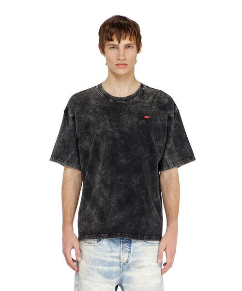 DIESEL（ディーゼル）の「メンズ Tシャツ T-BOXT-AA14（Tシャツ/カットソー・メンズ・ブラック系その他/ピンク系その他/ベージュ系その他・X-SMALL/MEDIUM/SMALL/X-LARGE/XXX-LARGE/LARGE/XX-LARGE）」の15枚目の写真