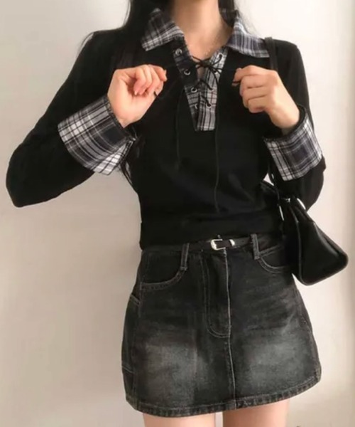 2ly2(トゥーリートゥー)の「レースアップ×チェック切替が映える / 大人ガーリートップス(Tシャツ/カットソー・レディース・ブラック/ホワイト/グレー・FREE)」の1枚目の写真