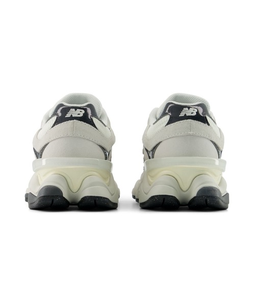 NEW BALANCE(ニューバランス)の「New Balance U90602FD / ニューバランス U90602FD(スニーカー・レディース・ホワイト・23.5cm/23.0cm/25.0cm/24.5cm/24.0cm)」の3枚目の写真