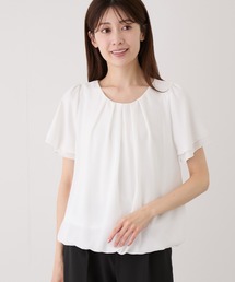 胸元タックブラウス