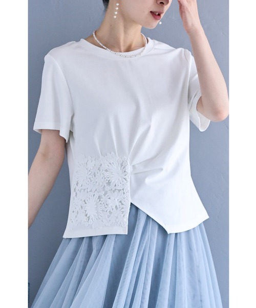 cawaii（カワイイ）の「花のスクエアレースのタックTシャツトップス（Tシャツ/カットソー・レディース・ホワイト・FREE）」の5枚目の写真
