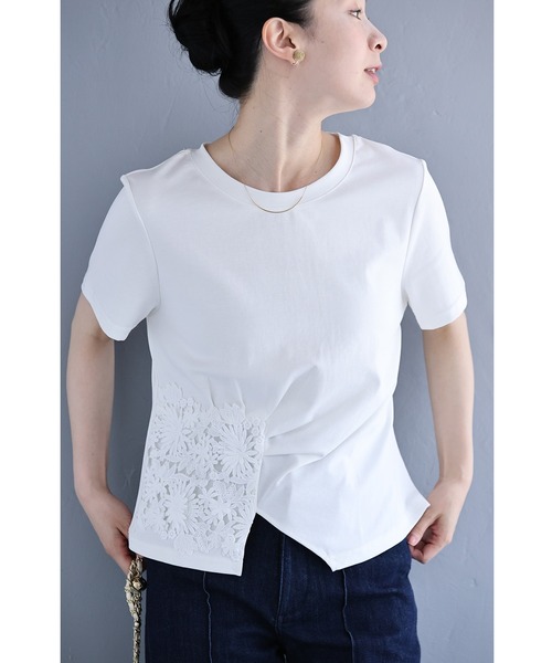 cawaii（カワイイ）の「花のスクエアレースのタックTシャツトップス（Tシャツ/カットソー・レディース・ホワイト・FREE）」の7枚目の写真