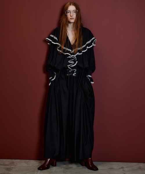 MAISON SPECIAL(メゾンスペシャル)の「Volume Suiting Pants/ボリュームスーチングパンツ(その他パンツ・レディース・ブラック/グレー・36/38)」の17枚目の写真