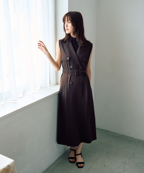 YECCA VECCA(イェッカヴェッカ)の「【UVカット/接触冷感】トレンチジレワンピース(ジャンパースカート・レディース・ブラウン/ボルドー/ベージュ・FREE)」の6枚目の写真