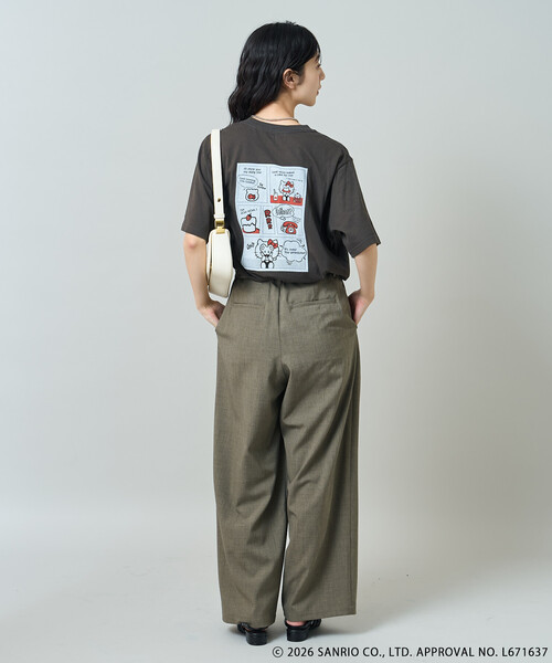 FREAK'S STORE(フリークスストア)の「SANRIO/サンリオ ”HELLO KITTY' 目隠し コミックプリントTシャツ(Tシャツ/カットソー・レディース・オフホワイト/チャコール/ピンク・フリ-)」の12枚目の写真
