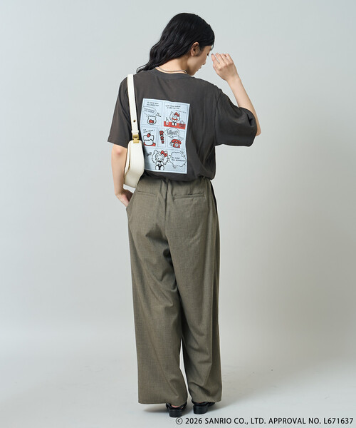 FREAK'S STORE(フリークスストア)の「SANRIO/サンリオ ”HELLO KITTY' 目隠し コミックプリントTシャツ(Tシャツ/カットソー・レディース・オフホワイト/チャコール/ピンク・フリ-)」の13枚目の写真