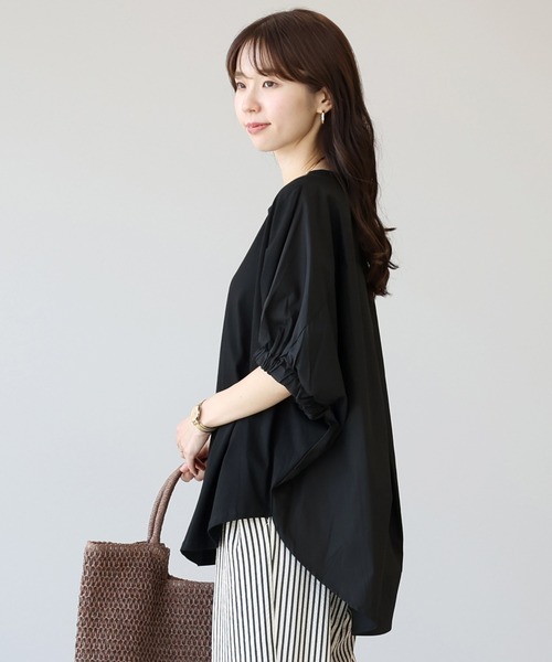 Aletta vita(アレッタビータ)の「異素材切替ドルマンプルオーバー(Tシャツ/カットソー・レディース・オフホワイト/ブラック・FREE)」の16枚目の写真