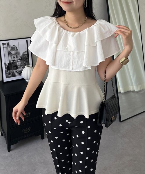 prose verse(プロズヴェール)の「オフショル2wayボリュームフリルペプラムトップス(Tシャツ/カットソー・レディース・アイボリー/ブラック・LARGE/MEDIUM)」の14枚目の写真