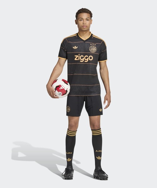 adidas(アディダス)の「アヤックス・アムステルダム 26/27 アウェイ レプリカ ユニフォーム / アディダス adidas(Tシャツ/カットソー・メンズ・ブラック・XXX-LARGE/XX-LARGE/X-LARGE/SMALL/MEDIUM/LARGE)」の5枚目の写真