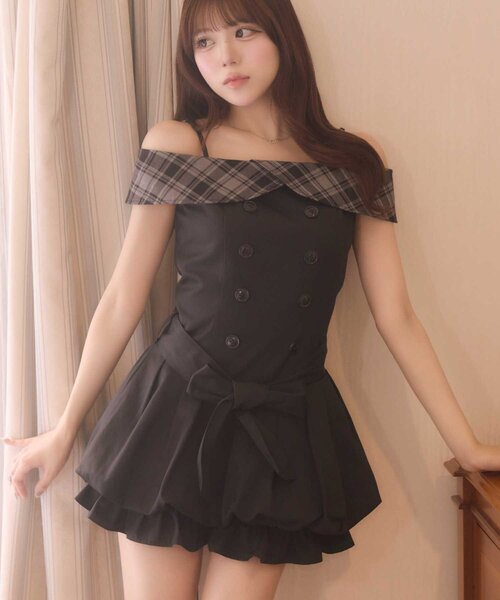 Belle Charme(ベルシャルム)の「【Belle Charme】2way Trench Onepiece(ワンピース・レディース・ブラック/ベージュ/アイボリー・FREE)」の3枚目の写真
