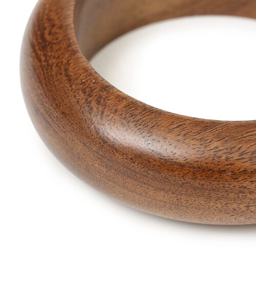 SHIPS(シップス)の「Ben-Amun: BANGLE(ブレスレット・レディース・ブラウン/クリーム/ナチュラル・ONE SIZE)」の4枚目の写真