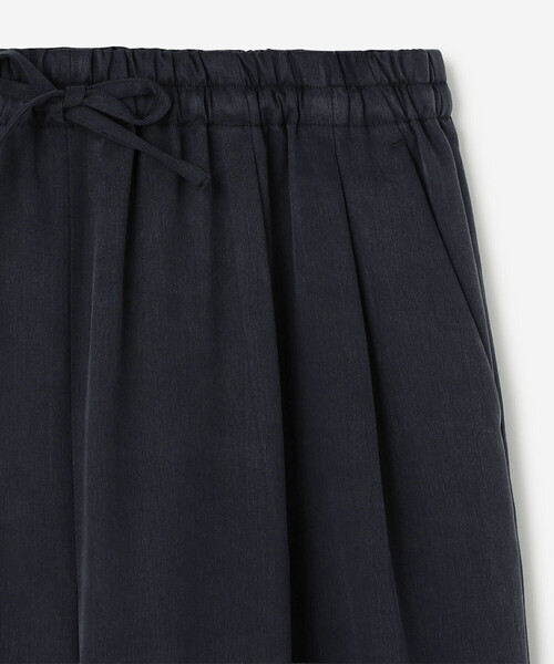 Morris & Sons(モリスアンドサンズ)の「MORRIS & SONS | ワイドイージーパンツ WOMEN(その他パンツ・レディース・ブラック/グレー・1/0)」の5枚目の写真