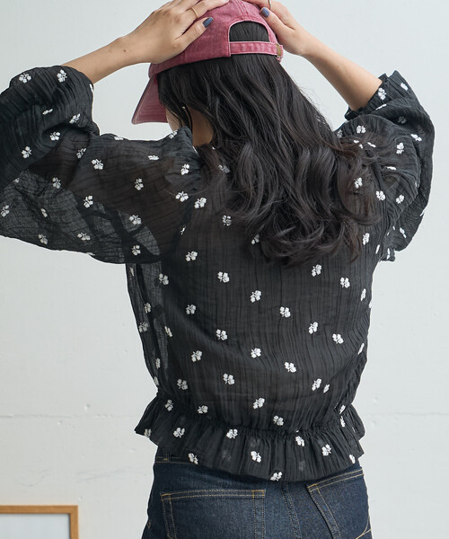 FREAK'S STORE(フリークスストア)の「花刺繍 シアーブラウス(シャツ/ブラウス・レディース・ブラウン/ブラック/オフホワイト・フリ-)」の7枚目の写真