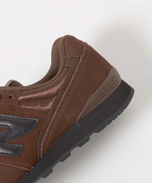 NEW BALANCE（ニューバランス）の「＜New Balance＞W9964KH/D スニーカー（スニーカー・レディース・ダークブラウン・23.5cm/25cm/22.5cm/25.5cm/23cm/24.5cm/24cm）」の9枚目の写真