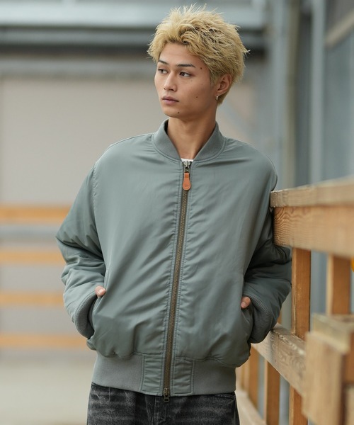 NEW ERA(ニューエラ)の「NEW ERA/ニューエラ MA-1ジャケット 15129334/15129335(MA-1・メンズ・オリーブ/ブラック・XXL/XL/L/M)」の13枚目の写真