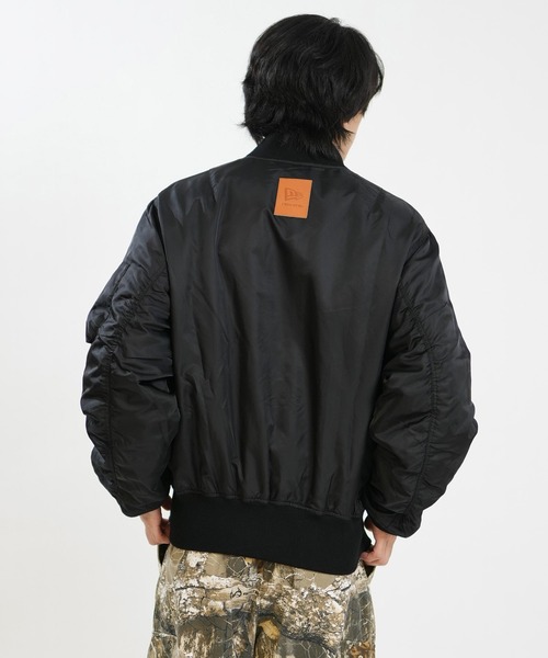 NEW ERA(ニューエラ)の「NEW ERA/ニューエラ MA-1ジャケット 15129334/15129335(MA-1・メンズ・オリーブ/ブラック・XXL/XL/L/M)」の4枚目の写真