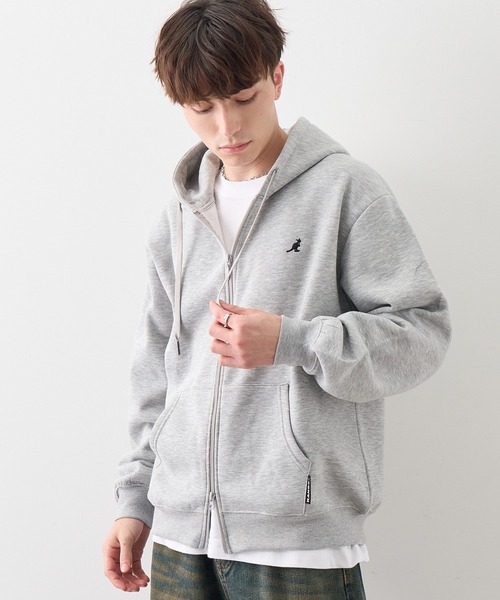 KANGOL(カンゴール)の「【KANGOL/カンゴール】別注 裏起毛 ワンポイント刺繍 ジップアップパーカー(パーカー・メンズ・ブラック/チャコールグレー/ライトグレー/アッシュグレー/ネイビー/ワイン・M/L/XL)」の18枚目の写真