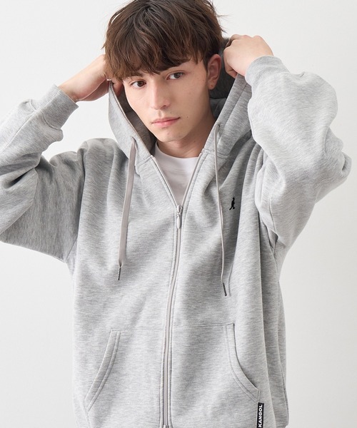 KANGOL(カンゴール)の「【KANGOL/カンゴール】別注 裏起毛 ワンポイント刺繍 ジップアップパーカー(パーカー・メンズ・ブラック/チャコールグレー/ライトグレー/アッシュグレー/ネイビー/ワイン・M/L/XL)」の17枚目の写真