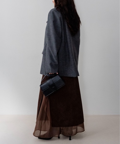 on:nue(オンニュ)の「【on:nue】スエードシアーレイヤードナロースカート /26-27 AW COLLECTION(スカート・レディース・カーキブラウン/ブラック/ブラウン・SMALL/MEDIUM)」の9枚目の写真
