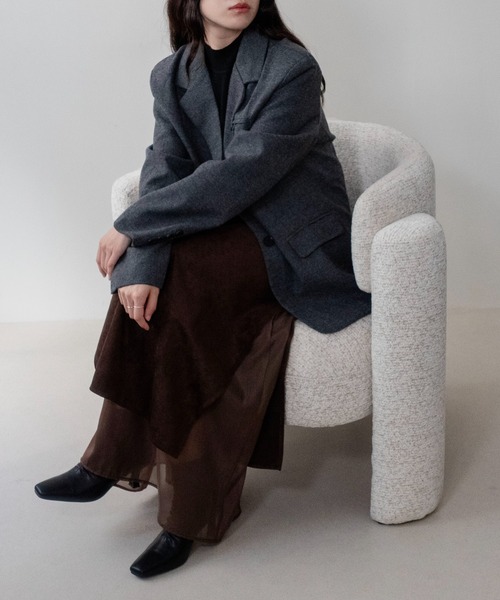 on:nue(オンニュ)の「【on:nue】スエードシアーレイヤードナロースカート /26-27 AW COLLECTION(スカート・レディース・カーキブラウン/ブラック/ブラウン・SMALL/MEDIUM)」の8枚目の写真