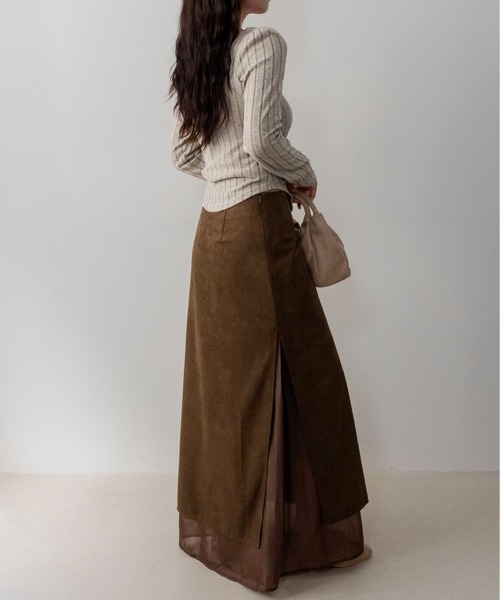 on:nue(オンニュ)の「【on:nue】スエードシアーレイヤードナロースカート /26-27 AW COLLECTION(スカート・レディース・カーキブラウン/ブラック/ブラウン・SMALL/MEDIUM)」の21枚目の写真