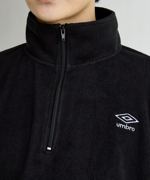UMBRO(アンブロ)の「UMBRO × PUBLUX/アンブロ 別注 フリース プルオーバー 限定展開(スウェット・メンズ・ブラック/ネイビー/チャコールグレー・MEDIUM/LARGE)」の9枚目の写真