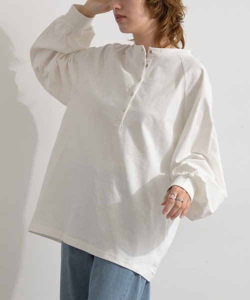 Fizz(フィズ)の「コットン天竺 ヘンリーネックラグラン長袖Tシャツ(Tシャツ/カットソー・レディース・ホワイト/ホワイト×ブラック/ブラック・M)」の4枚目の写真