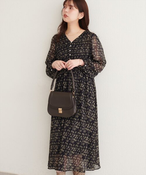 natural couture(ナチュラルクチュール)の「ピンタックプリーツお上品ワンピース(ワンピース・レディース・ブラック/チャコールグレー/ブラウン/ピンクベージュ/その他1/その他2/その他3/その他4・FREE)」の7枚目の写真