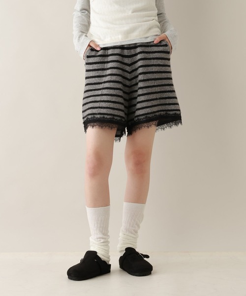 RAGEBLUE(レイジブルー)の「レースニットショートパンツ/セットアップ対応(その他パンツ・レディース・グレー系/ネイビー・FREE)」の1枚目の写真