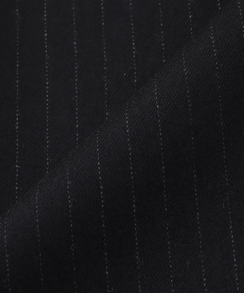 JIEDA(ジエダ)の「JIEDA / ジエダ DRAPING TUCK SLACKS(スラックス・メンズ・チャコールグレー/ブラック・1/2)」の4枚目の写真