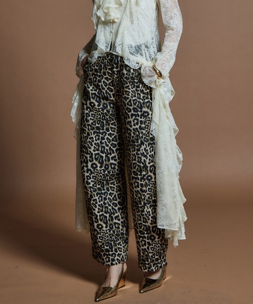 MAISON SPECIAL(メゾンスペシャル)の「【26WINTER PRE-ORDER】Multi-Fabric Cocoon Pants/マルチファブリックコクーンパンツ(スラックス・レディース・ブラック/ベージュ/ブラウン・38/36)」の3枚目の写真