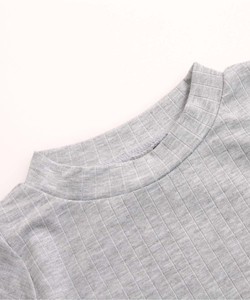 apres les cours（アプレレクール）の「キャミソール付きハイネックTシャツ（Tシャツ/カットソー・キッズ・ブラック/ベージュ・140/110/130/100/120/80/90）」の8枚目の写真