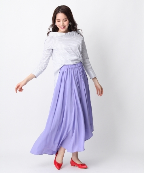 Andemiu（アンデミュウ）の「ロールネックバックボタンブラウス749040（シャツ/ブラウス・レディース・ホワイト/ブルー/イエロー/ブラック・FREE）」の6枚目の写真