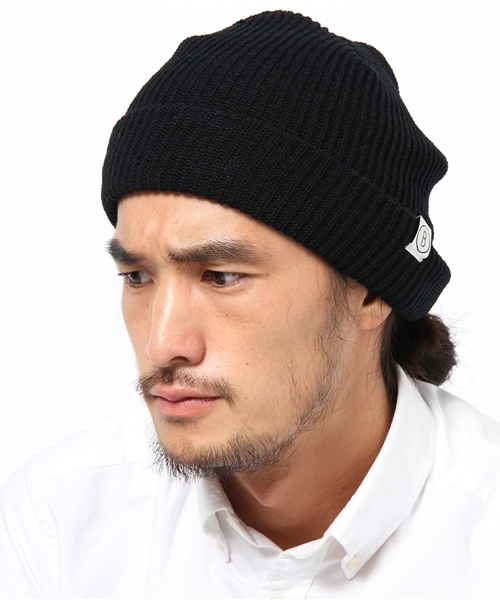 BEAMS(ビームス)の「□BEAMS / BASIC ニットキャップ(ニットキャップ/ビーニー・メンズ・グレー/ブラック/ブラウン/レッド/イエロー/グリーン/ブルー/ネイビー・ONE SIZE)」の1枚目の写真