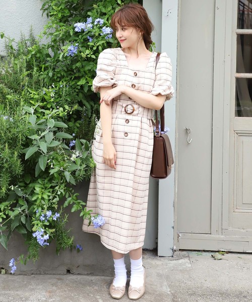 one after another NICE CLAUP(ワンアフターアナザーナイスクラップ)の「スカーフ付きショルダーバッグ(ショルダーバッグ・レディース・ブラック/ブラウン/ベージュ・ONE SIZE)」の9枚目の写真