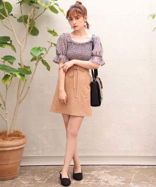 one after another NICE CLAUP(ワンアフターアナザーナイスクラップ)の「スカーフ付きショルダーバッグ(ショルダーバッグ・レディース・ブラック/ブラウン/ベージュ・ONE SIZE)」の10枚目の写真