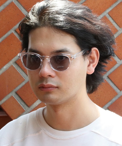 ８(eight)（エイト）の「ウェリントン サングラス 伊達メガネ 専用ケース付き（サングラス・メンズ・ライトグレー/ライトブラウン/レッド/マスタード/グレー系その他/ブラック系その他/ブラック系その他2・FREE）」の8枚目の写真