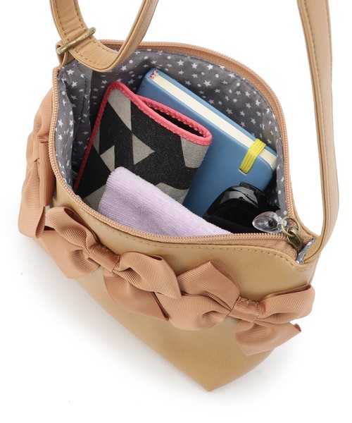 Hushush ハッシュアッシュ のファッション バッグ リボンショルダーバッグ ショルダーバッグ ショルダーバッグ セール