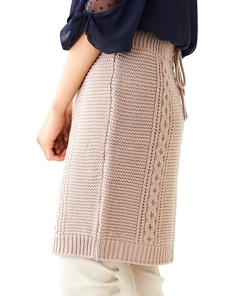 flower（フラワー）の「スイートケーブルスカート（スカート・レディース・グレー/ベージュ・FREE）」の7枚目の写真