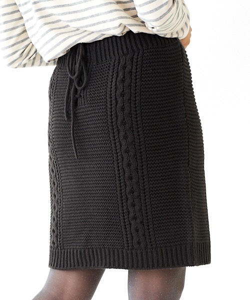 flower（フラワー）の「スイートケーブルスカート（スカート・レディース・グレー/ベージュ・FREE）」の9枚目の写真