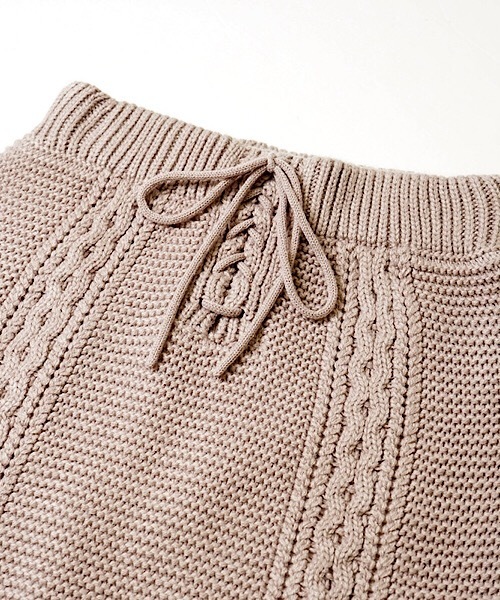 flower（フラワー）の「スイートケーブルスカート（スカート・レディース・グレー/ベージュ・FREE）」の11枚目の写真