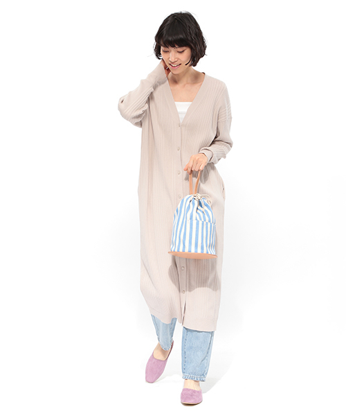 LAKOLE（ラコレ）の「スクエアトゥスリッパサンダル / LAKOLE（パンプス・レディース・ライトブルー/ベージュ/その他2/ベビーピンク/ダークブラウン/ナチュラル・MEDIUM/LARGE）」の14枚目の写真