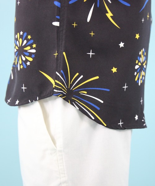 8(eight)(エイト)の「花火柄 長袖シャツ(シャツ/ブラウス・メンズ・ブラック/ホワイト/マルチ・MEDIUM/LARGE/X-LARGE)」の17枚目の写真