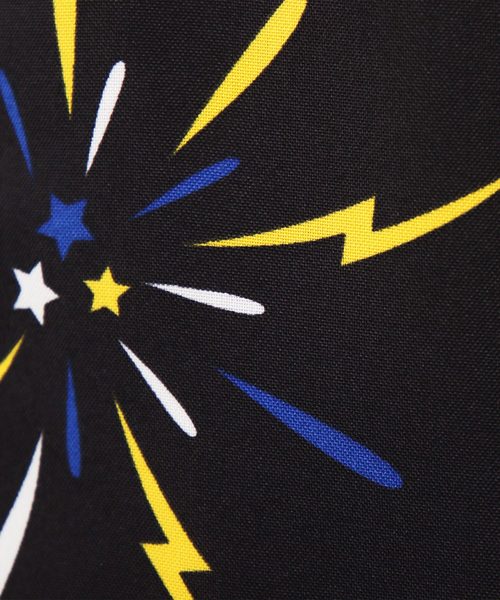 8(eight)(エイト)の「花火柄 長袖シャツ(シャツ/ブラウス・メンズ・ブラック/ホワイト/マルチ・MEDIUM/LARGE/X-LARGE)」の11枚目の写真