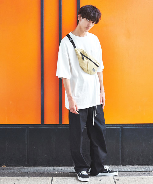 MEI(メイ)の「MEI メイ 20 OLD BASIC BOTTOMLINE ウエストポーチ ボディーバッグ ユニセックス(ボディバッグ/ウエストポーチ・メンズ・パープル/ブルー/ベージュ/オレンジ/ブラック/イエロー/ブラウン/オリーブドラブ/グレー/チャコール/レッド/ネイビー/グリーン/ホワイト/ピンク/ターコイズブルー・FREE)」の20枚目の写真