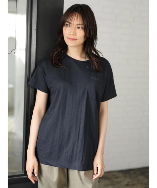 AMERICAN HOLIC（アメリカンホリック）の「EASE BULE 前後差半袖ポケ付チュニック＊（Tシャツ/カットソー・レディース・オフホワイト/ブラック/マスタード/ブルー・FREE）」の16枚目の写真