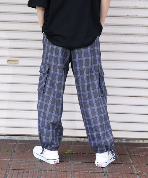 revertical(リバーティカル)の「チェック柄 リラックスワイド カーゴパンツ(カーゴパンツ・メンズ・ベージュ/グレー・M/L)」の11枚目の写真