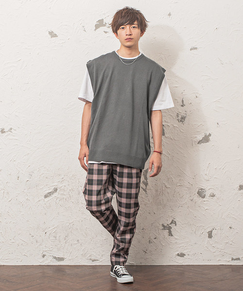 MinoriTY（マイノリティ）の「カシミアタッチオーバーサイズニットベスト ビッグシルエット サマーニット（ベスト・メンズ・ブラック/ベージュ/ネイビー/グレー・M/L）」の5枚目の写真