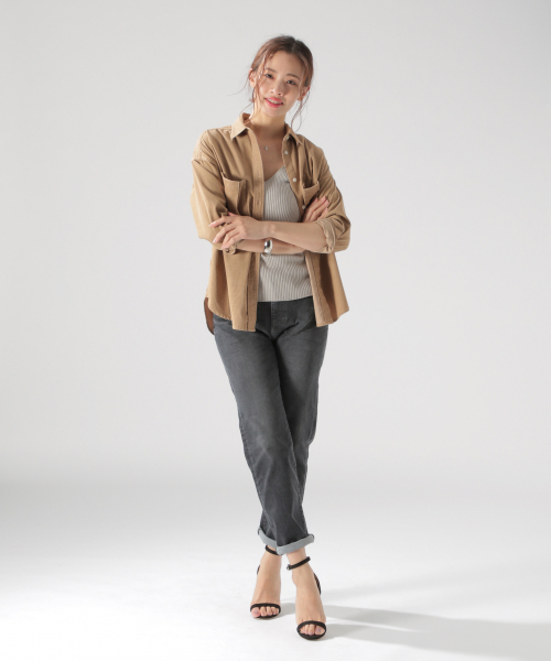 BAYFLOW（ベイフロー）の「コーデュロイシャツ（シャツ/ブラウス・レディース・ベージュ/オフホワイト/カーキ/ピンク・SMALL/MEDIUM）」の19枚目の写真